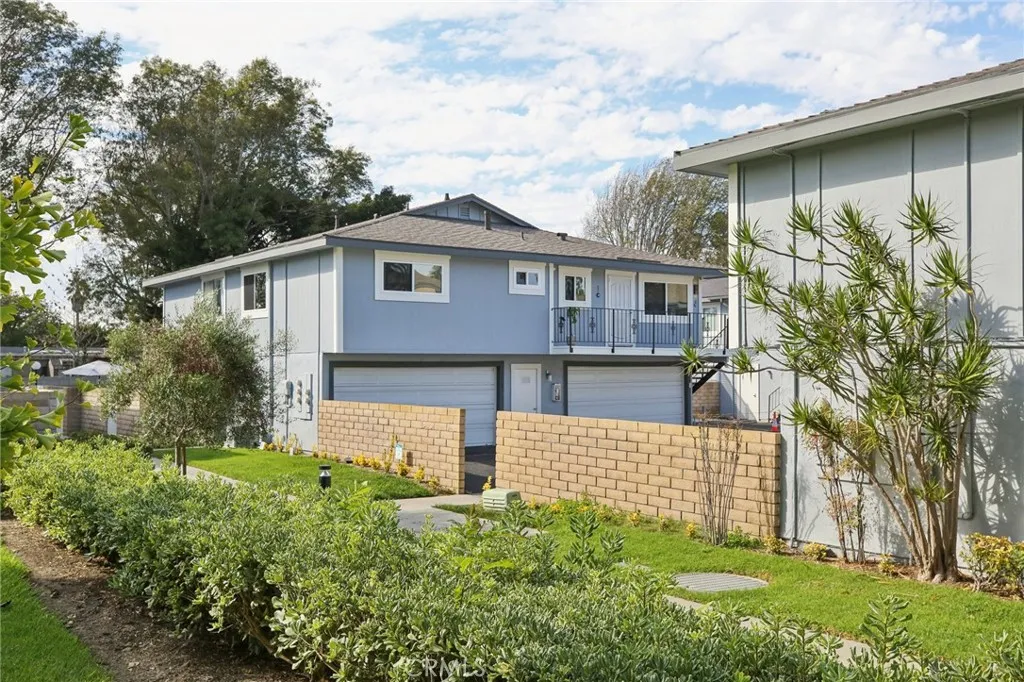 16407 De Anza, Huntington Beach, California 92649 home-pic-23